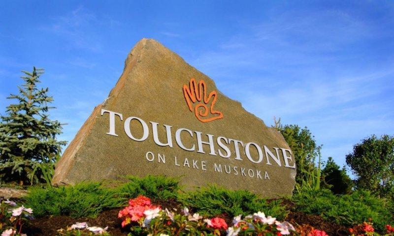 Touchstone Resort On Lake Muskoka 布雷斯布里奇 外观 照片